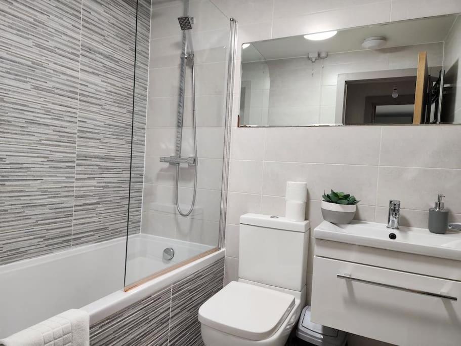 Horizon House, Luxury 2-Bedroom Flat 3 Oxford Exterior photo